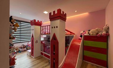 Casa en venta en Los Operadores