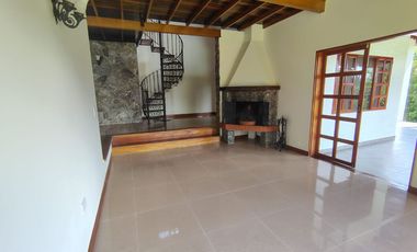 Casa en Arriendo, Envigado, La Acualera