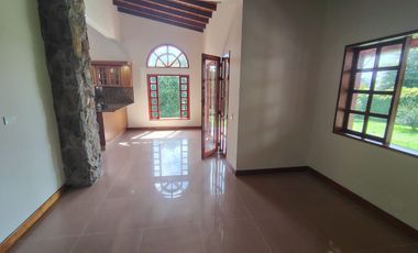 Casa en Arriendo, Envigado, La Acualera
