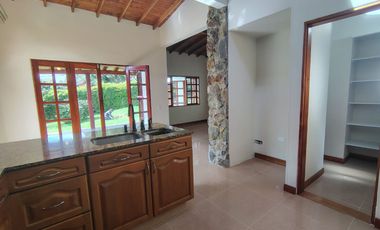 Casa en Arriendo, Envigado, La Acualera