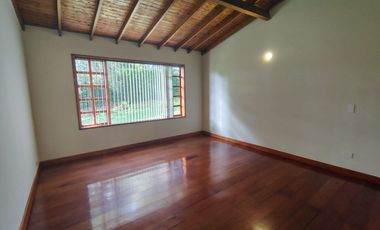 Casa en Arriendo, Envigado, La Acualera