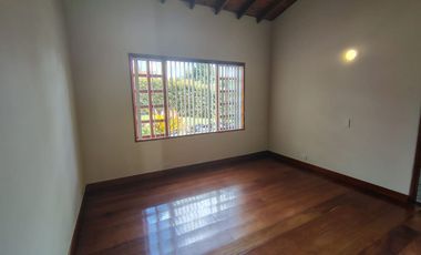 Casa en Arriendo, Envigado, La Acualera