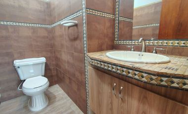 Casa en Arriendo, Envigado, La Acualera