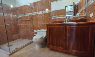 Casa en Arriendo, Envigado, La Acualera