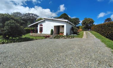 Casa en Arriendo, Envigado, La Acualera