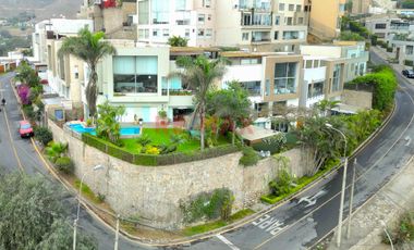 Casa En Venta En Los Centinelas - Casuarinas