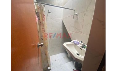 Venta De Casa A Precio De Terreno En Centro De Piura//ID:1155142