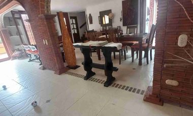 VENDO CASA EN EL CONDOMINIO CERRADO ƁALCONES DE TOLEDO.