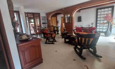 VENDO CASA EN EL CONDOMINIO CERRADO ƁALCONES DE TOLEDO.