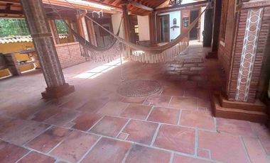 VENDO CASA EN EL CONDOMINIO CERRADO ƁALCONES DE TOLEDO.