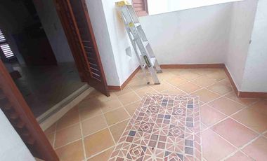 VENDO CASA EN EL CONDOMINIO CERRADO ƁALCONES DE TOLEDO.