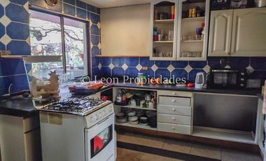 Leon Propiedades vende hermosa parcela de 1ha. con casa en sector los Naranjos, Curacaví.