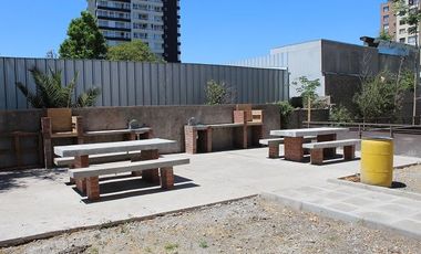 Venta departamento 2D1B + est. + bod. en tranquilo sector de San Miguel