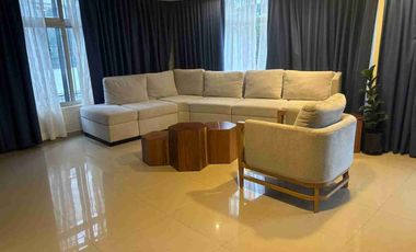 LOMAS DE TECAMACHALCO RENTA DEPARTAMENTO AMUEBLADO DE  SUPER LUJO 130M DE 3 REC.