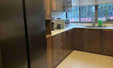 LOMAS DE TECAMACHALCO RENTA DEPARTAMENTO AMUEBLADO DE  SUPER LUJO 130M DE 3 REC.