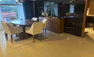 LOMAS DE TECAMACHALCO RENTA DEPARTAMENTO AMUEBLADO DE  SUPER LUJO 130M DE 3 REC.