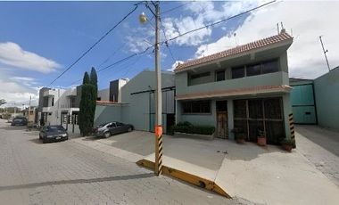 Casa habitacion con bodega en Venta C. Juárez 1180 Barrio de Guadalupe Cdad. de Libres Puebla/ Recuperacion Bancaria.