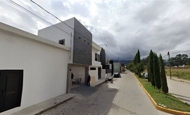 Casa habitacion con bodega en Venta C. Juárez 1180 Barrio de Guadalupe Cdad. de Libres Puebla/ Recuperacion Bancaria.