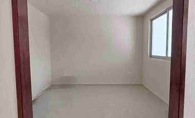 CASA NUEVA en VENTA , Totalmente Equipada, 3 recámaras y Estudio, en Fracc. Privado Prados San Cristóbal, (Mineral de la Reforma, Hgo.)