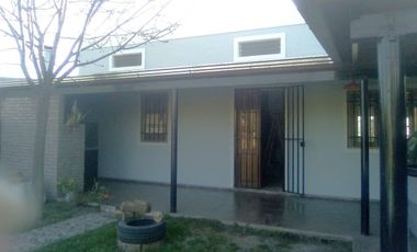Venta - Casa Roldán 2 dormitorios