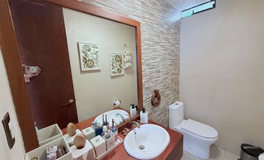 Venta Casa con Terraza, Balcón y Jardín