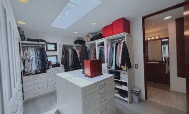 Venta Casa con Terraza, Balcón y Jardín