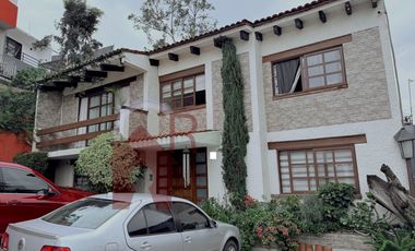 Venta Casa con terraza, Jardin, Balcón, CCTV,