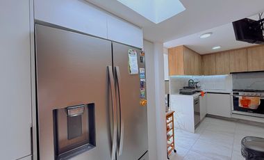 Venta Casa con terraza, Jardin, Balcón, CCTV,