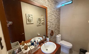 Venta Casa con terraza, Jardin, Balcón, CCTV,