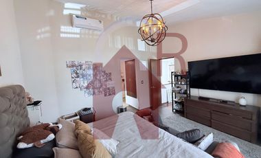 Venta Casa con terraza, Jardin, Balcón, CCTV,