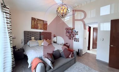 Venta Casa con terraza, Jardin, Balcón, CCTV,