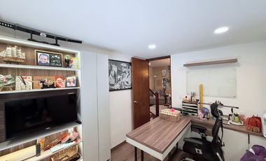 Venta Casa con terraza, Jardin, Balcón, CCTV,