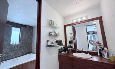 Venta Casa con terraza, Jardin, Balcón, CCTV,