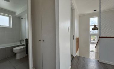 Arriendo Casa 4 Dorm. Curauma, Valparaíso