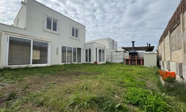 Arriendo Casa 4 Dorm. Curauma, Valparaíso