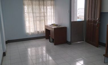 228 m2 lot with six-bedroom house and annex in Soldiers Hills Village