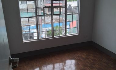 228 m2 lot with six-bedroom house and annex in Soldiers Hills Village