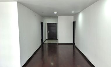 SE ALQUILA DEPARTAMENTO + ESTACIONAMIENTO – CONDOMINIO MOON