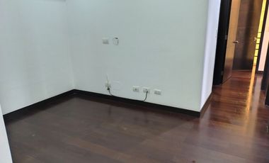 SE ALQUILA DEPARTAMENTO + ESTACIONAMIENTO – CONDOMINIO MOON