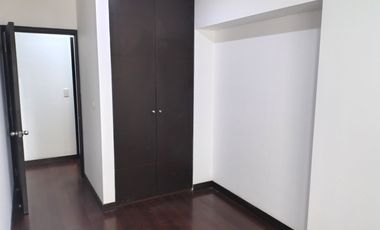 SE ALQUILA DEPARTAMENTO + ESTACIONAMIENTO – CONDOMINIO MOON