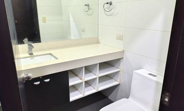 SE ALQUILA DEPARTAMENTO + ESTACIONAMIENTO – CONDOMINIO MOON