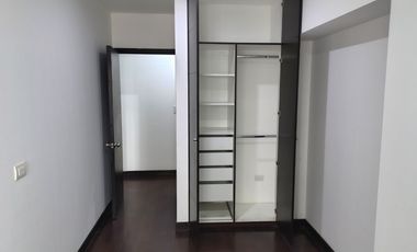 SE ALQUILA DEPARTAMENTO + ESTACIONAMIENTO – CONDOMINIO MOON