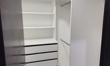 SE ALQUILA DEPARTAMENTO + ESTACIONAMIENTO – CONDOMINIO MOON