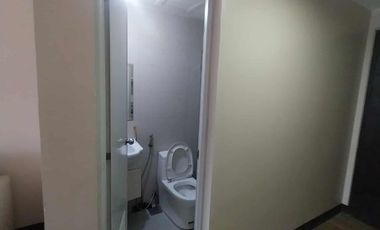 LANCRIS04XXS: For Rent Fully Furnished 1BR with Balcony in Lancris Residences