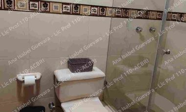 De Venta casa de lujo, residencial y comercial a una cuadra y media del mercado de Atuntaqui