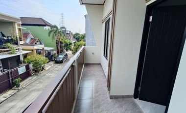 Rumah 3 Lt SHM 3 Menit ke RS. Taman Harapan Baru Dibantu KPR J-34263