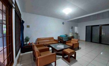 Disewakan rumah Bagus Siap Huni di Bintaro Sektor 9