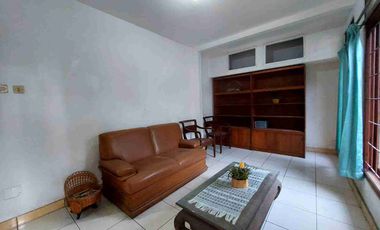 Disewakan rumah Bagus Siap Huni di Bintaro Sektor 9