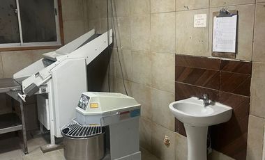 En venta espectacular parcela - negocio en Chicureo