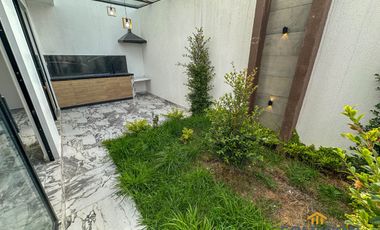 Casa Nueva en Venta – Sector Miraflores